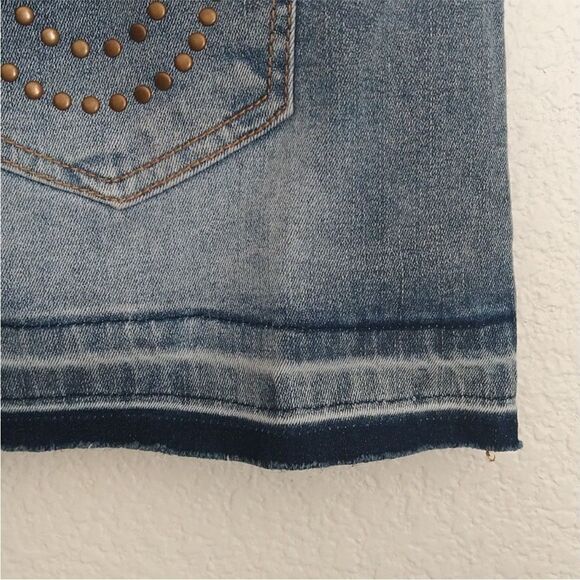 True Religion Denim Studded Mini Skirt Size 28 - Picture 7 of 9